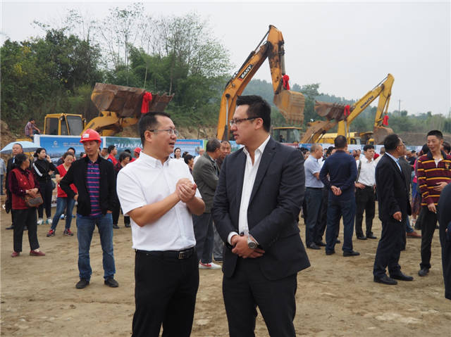 熱烈歡迎香港西貢區(qū)工商聯(lián)魏志偉會(huì)長(zhǎng)一行到東辰集團(tuán)參觀訪問